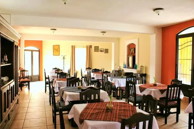 Hotel Portal De Occidente — Contexto de Huéspedes para Guatemala