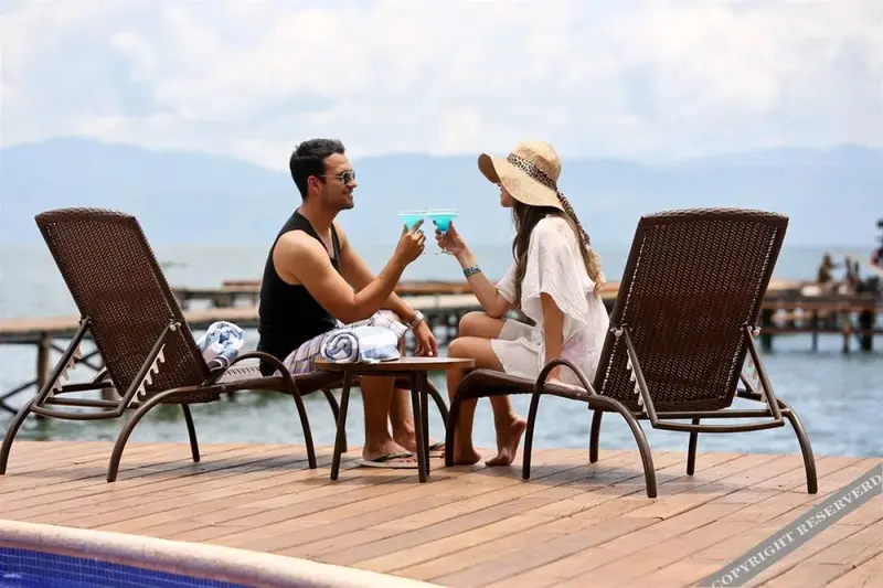 La Pesca Restaurant — Location and Review Notes Around Puerto Barrios