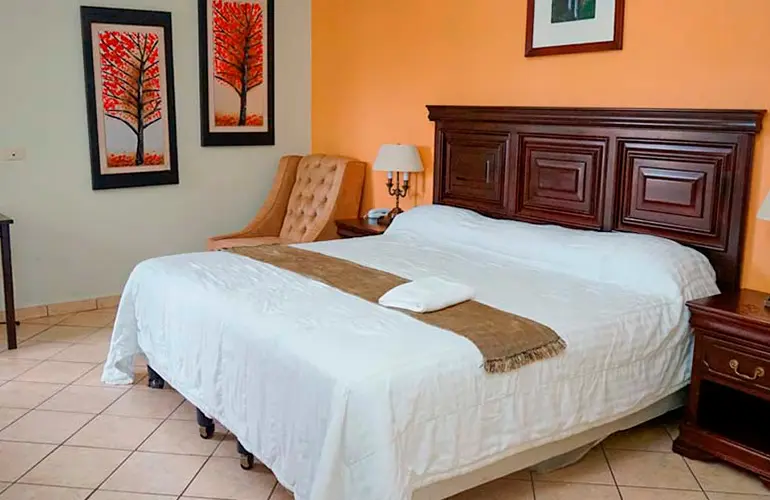 Apart Hotel Pico Bonito — Rooms, Amenities & La Ceiba Travel Notes