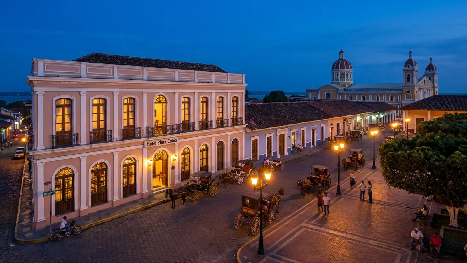 Hotel Plaza Colon - Historic Grandeur in Granada Nicaragua