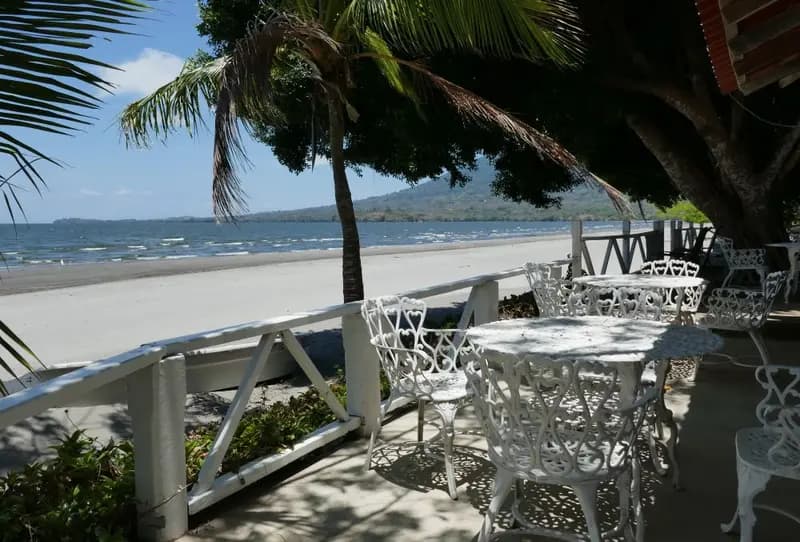 Hotel Villa Paraíso — Datos Útiles para Viajeros por Nicaragua