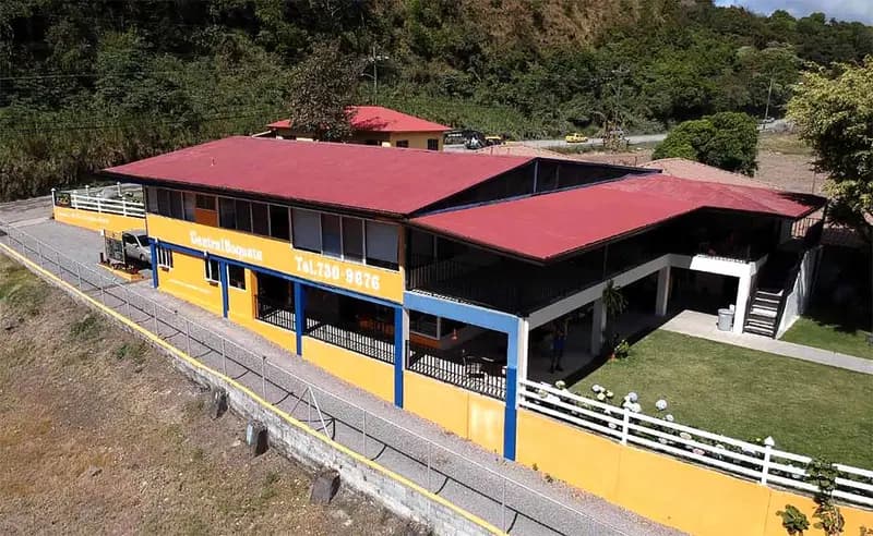 Hotel Central Boquete — Boquete Access, Rooms & Guest Context
